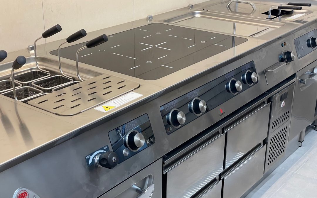 Attrezzature per la ristorazione: investire per risparmiare in bolletta