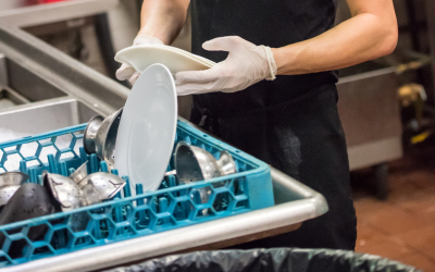 Lavastoviglie professionali: come adattare i cicli ai nuovi volumi di lavoro